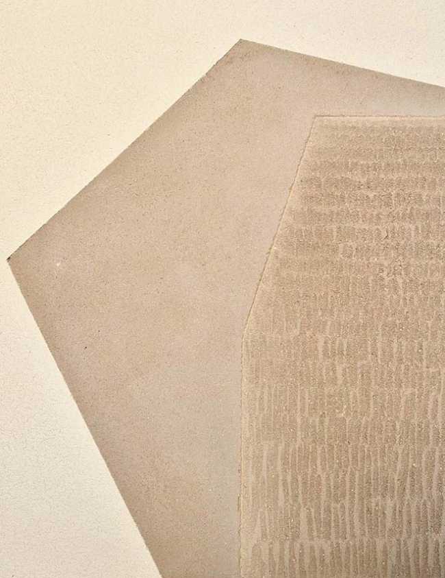 Elementos, the studio as laboratory creates presence, attention, rhythm
