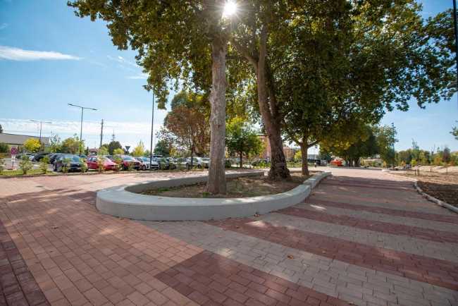 Pavimentazioni drenanti: design e gestione dell’acqua urbana