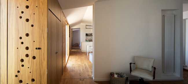 Interni in bianco e legno