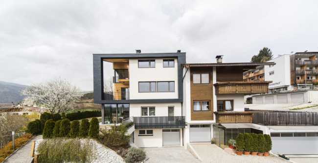 Ampliamento in metallo e legno