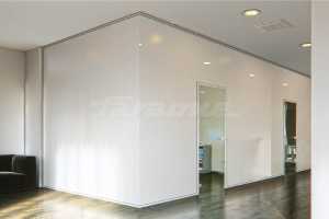 Faraone sliding door space