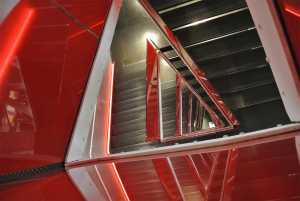Internal corridor with glass balustrade Garda FS Aluvetro