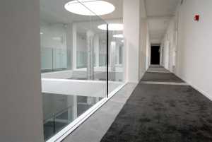 Internal environment with glass balustrade Garda FS Aluvetro