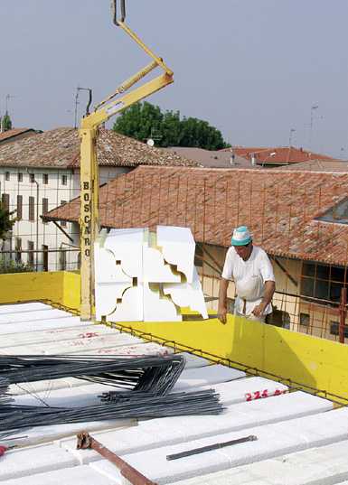 Formworks and Matrices in EPS Poliarmo