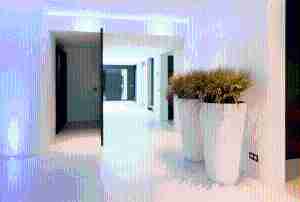 Compact System One hinged door for Fritsjurgens pivot doors