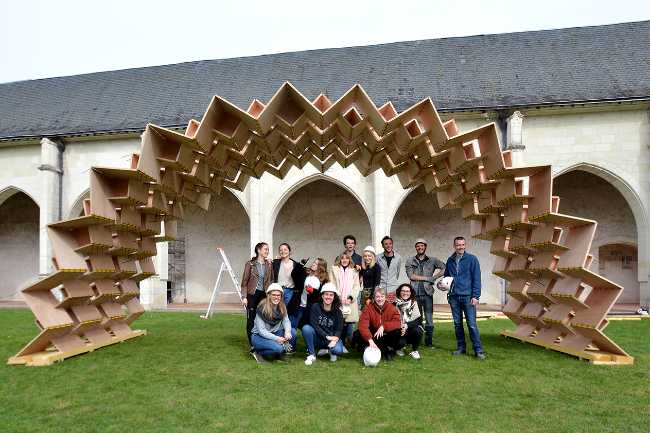 installazione arco pannelli compensato