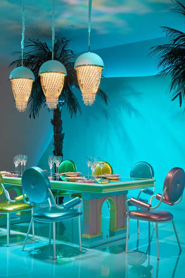 Versace Home Collection: une vision contemporaine aux couleurs vives