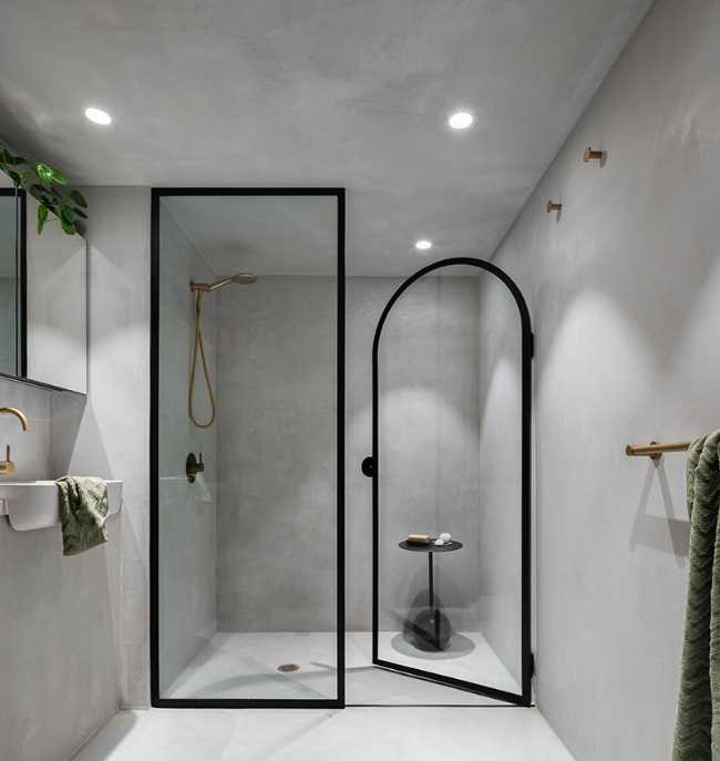 bathroom elements glass and black