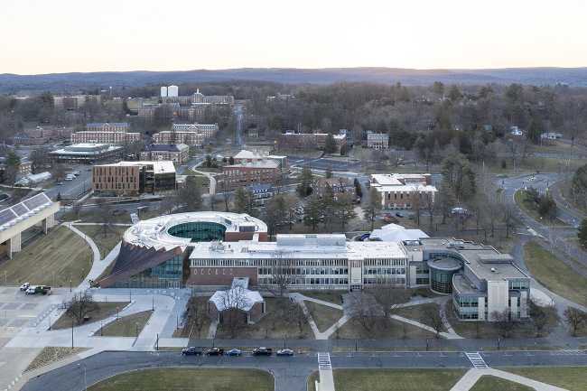 Universidad inserción urbana