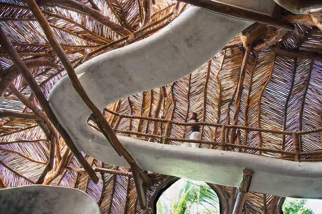 musée écologique parcours et structure en bois