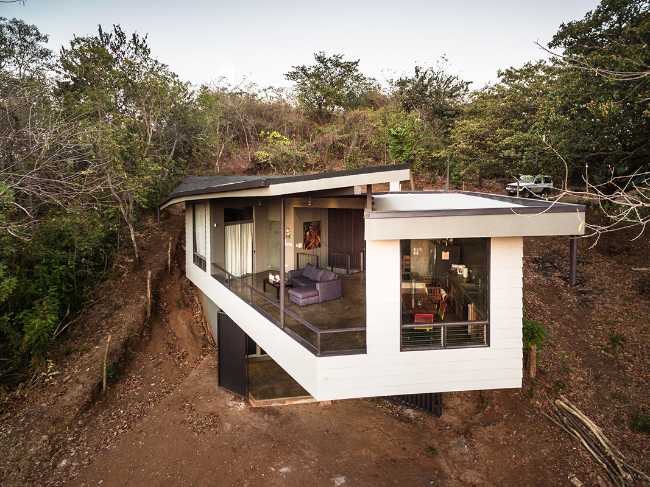 estructuras en voladizo y aberturas internas