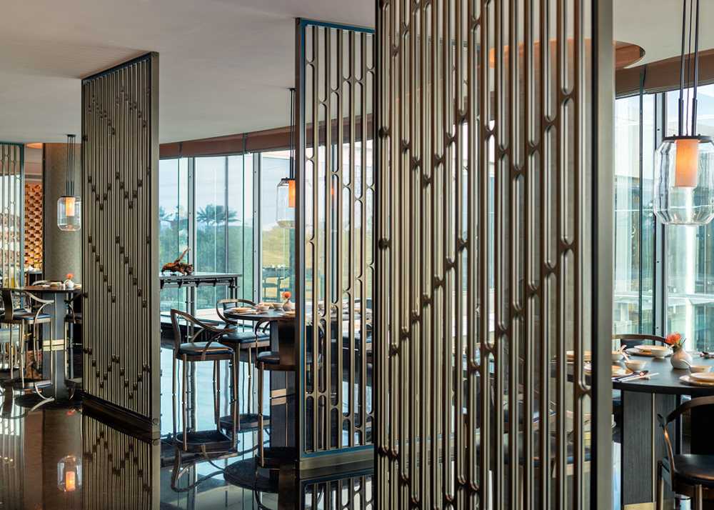 entrance hotel ceiling lights