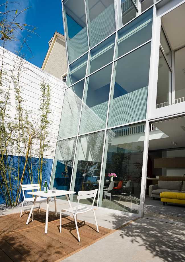 giardino parete vetrata doppio volume