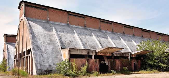 nervi paraboloidi tortona complesso industriale esterno