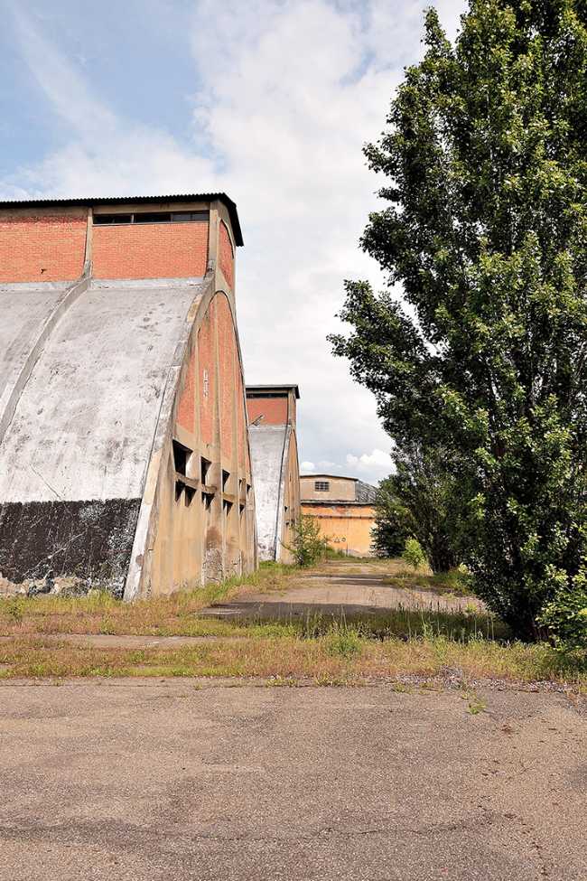 nervi paraboloidi tortona esterno complesso industriale