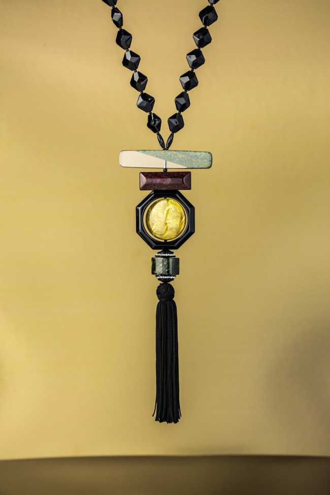 Joyas y obras de arte. La colección Ciniglia de Angela Caputi Giuggiù.