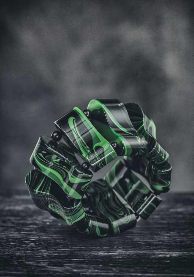 Joyas y obras de arte. La colección Ciniglia de Angela Caputi Giuggiù.