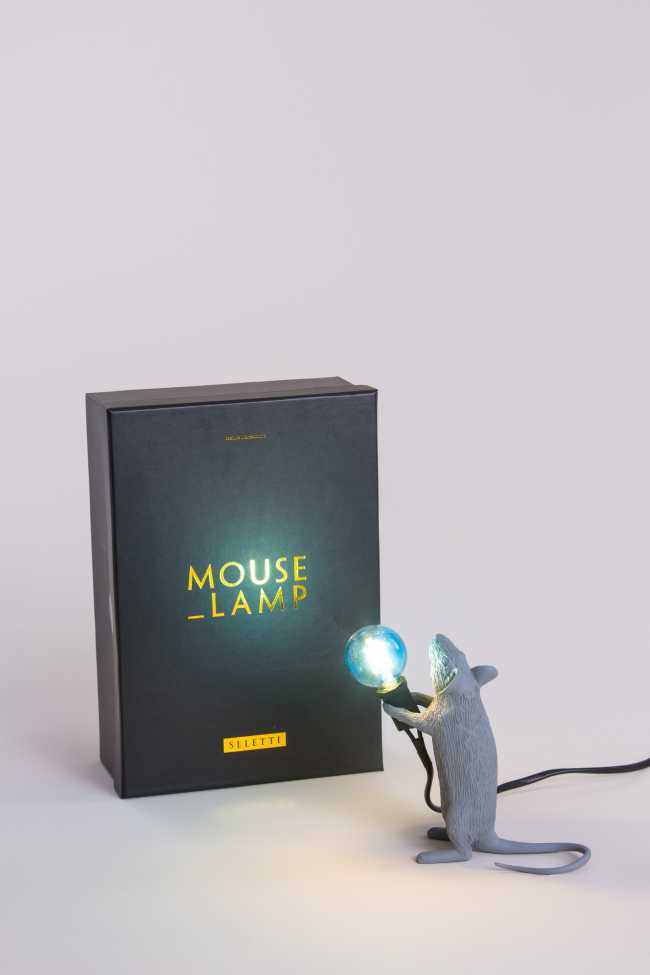 Topino con lampadina blu