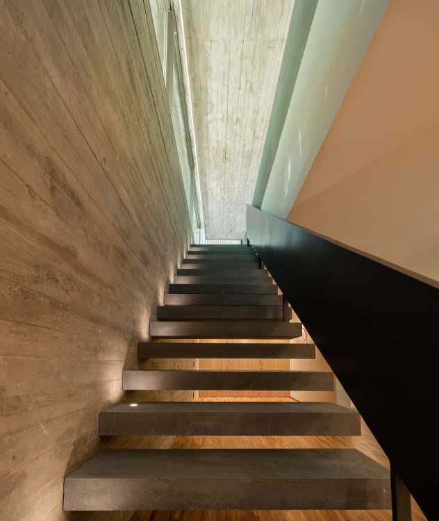 escalier en béton interne