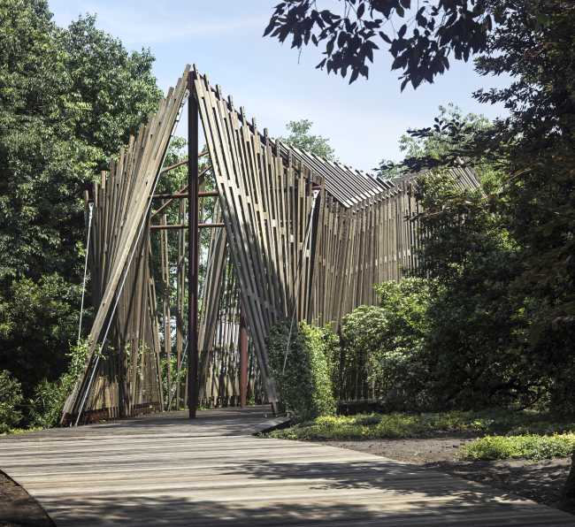 esterno cappella struttura in legno Biennale