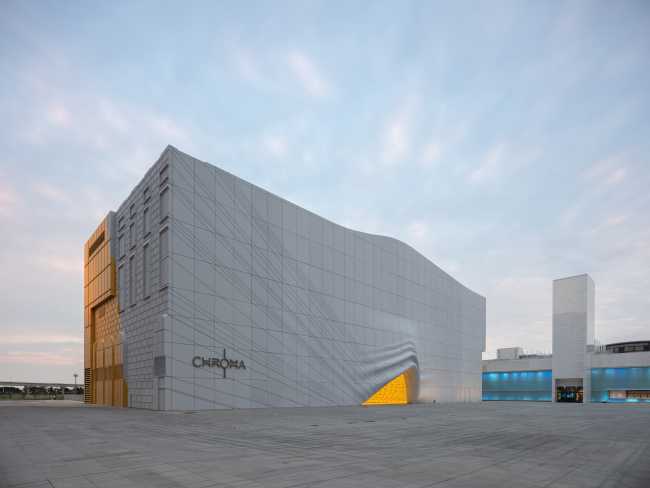 paneles de hormigón oro grises cuadrados