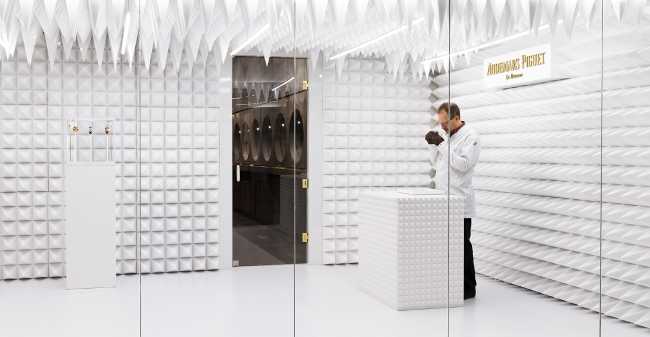 lounge installazione ghiaccio stand orologi arredi rivestimento pareti e soffitto