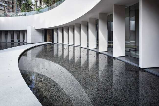 esterno acqua pietre