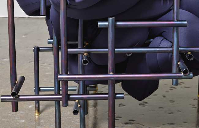 Seduta caotica ergonomica blu