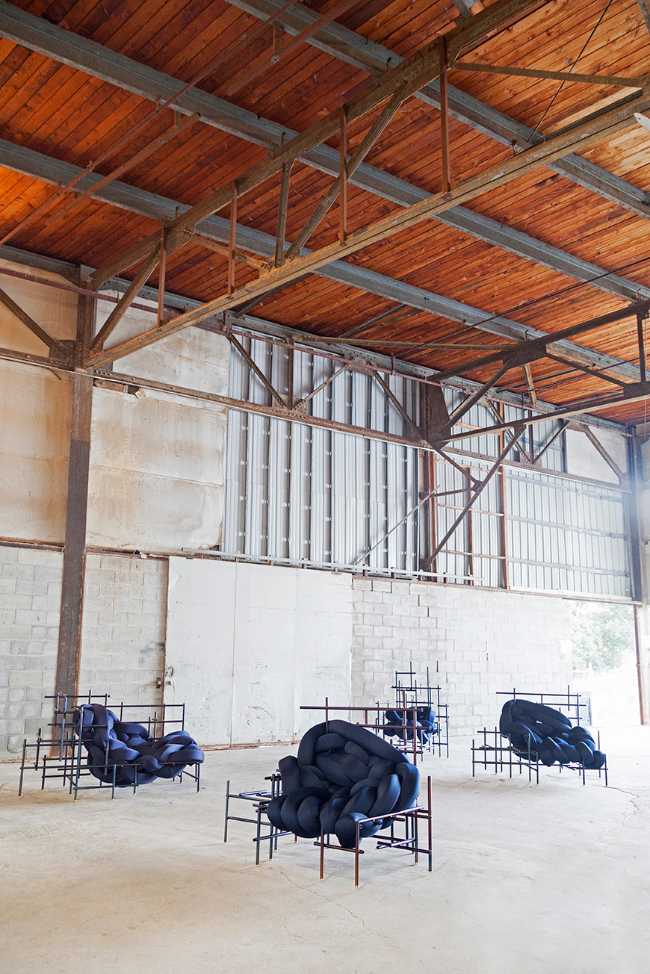 Seduta caotica ergonomica blu