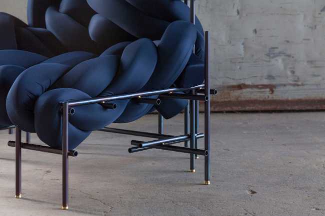 Seduta caotica ergonomica blu