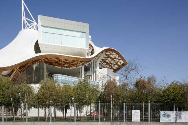 Restaurant on the terrace of the pompidou center