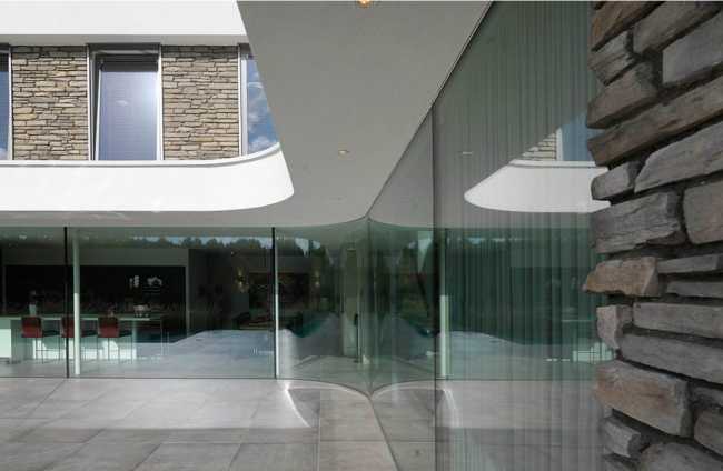 Villa minimalista e moderna