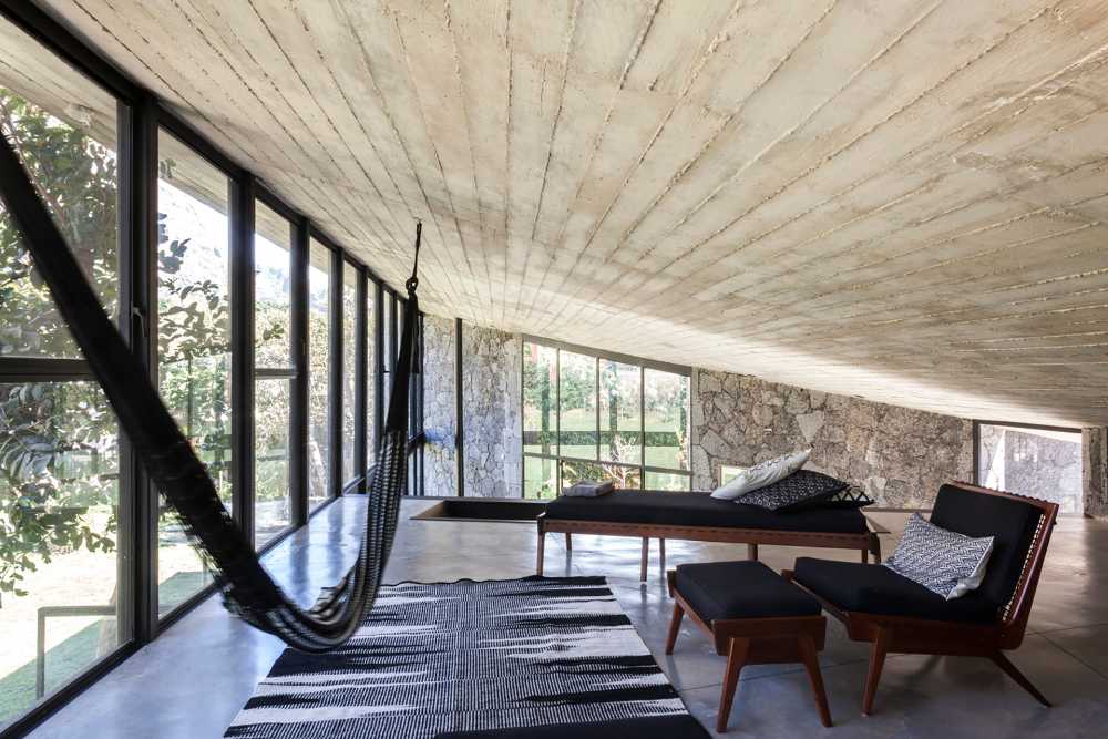 Internal staircase in concrete