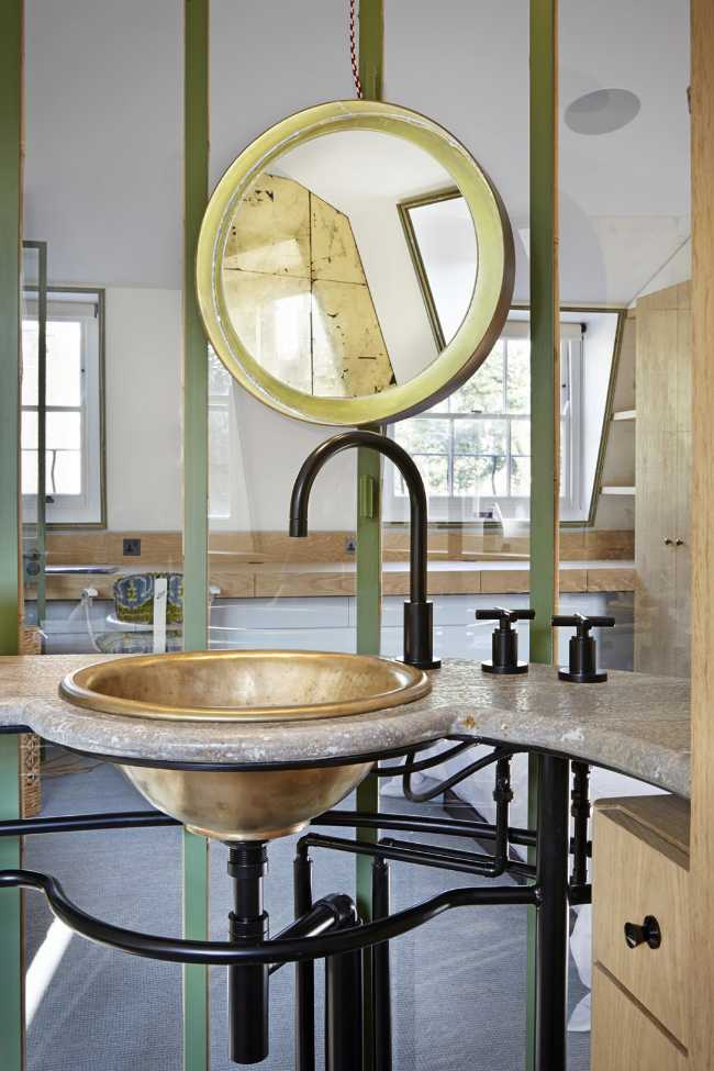Lavabo de latón