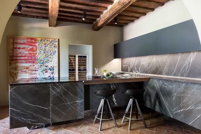 cocina ante acabado piedra