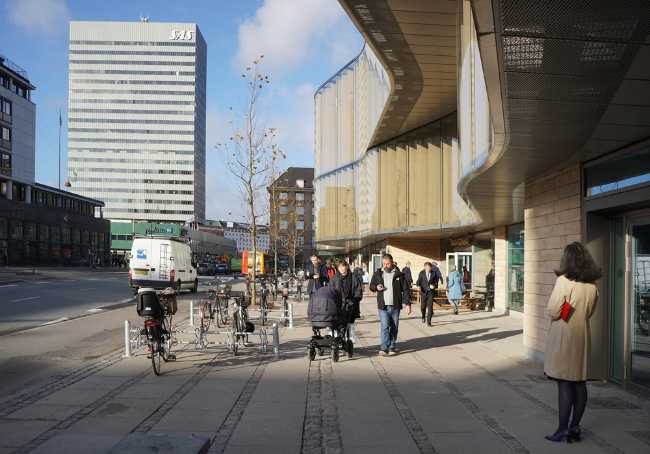 volumes ondulés qui s'intersectent