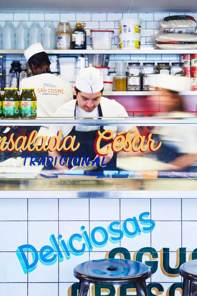 bar caffetteria bancone bar rivestimento piastrelle grafica pop art