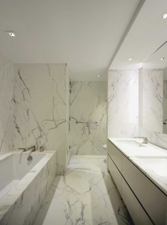 bagno rivestimento pavimento e pareti marmo