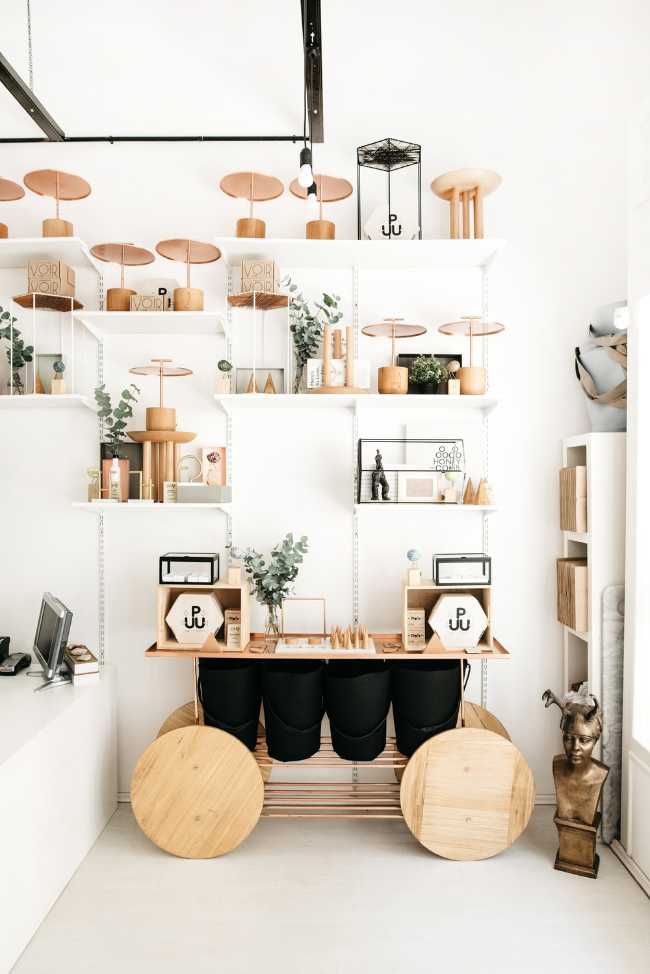 tavolo ruote in legno