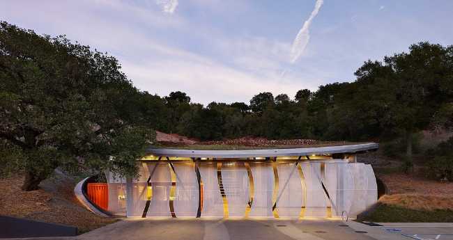 inside cellars covering metal panels