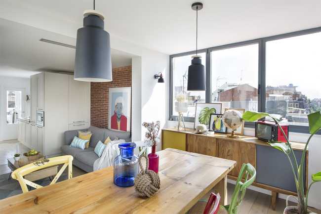 vetrata tavolo legno cucina