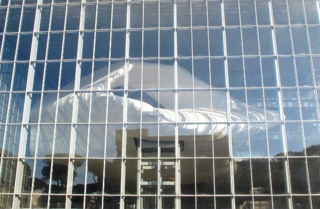 struttura in acciaio e vetro