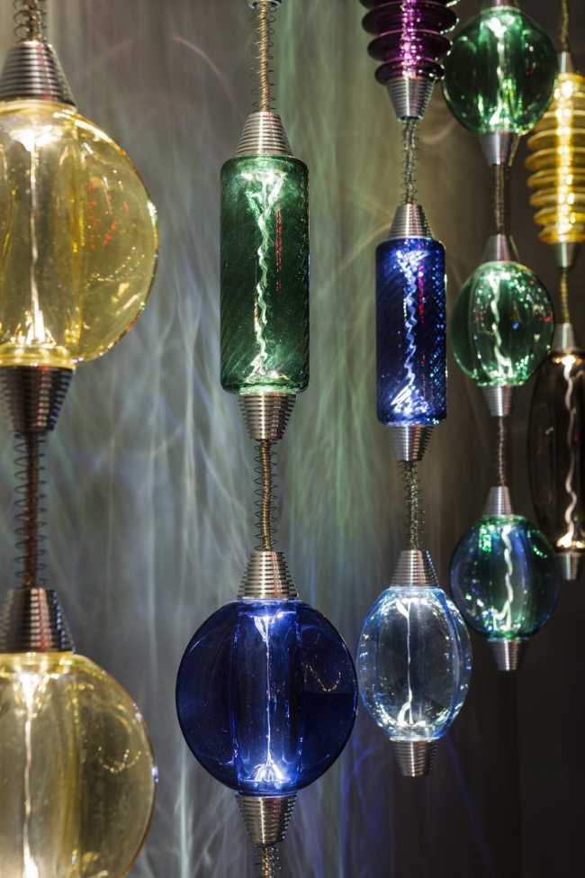 vetri colorati luce led