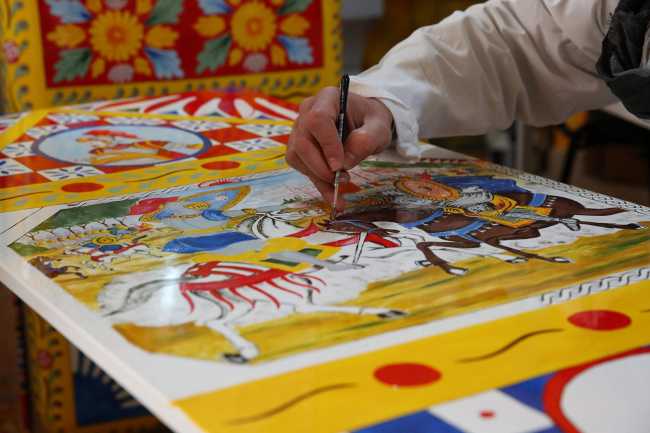 Frigorifero dipinto da artisti siciliani