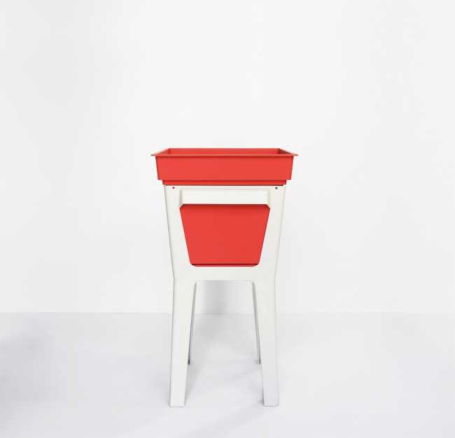 Orto domestico progetto di design rosso