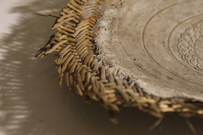 Vassoio produzione artigianale scolpito