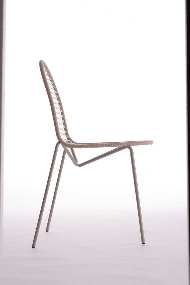 Seduta per esterni e interni in filo d'acciaio laterale