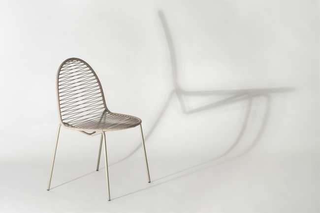 Seduta per esterni e interni in filo d'acciaio