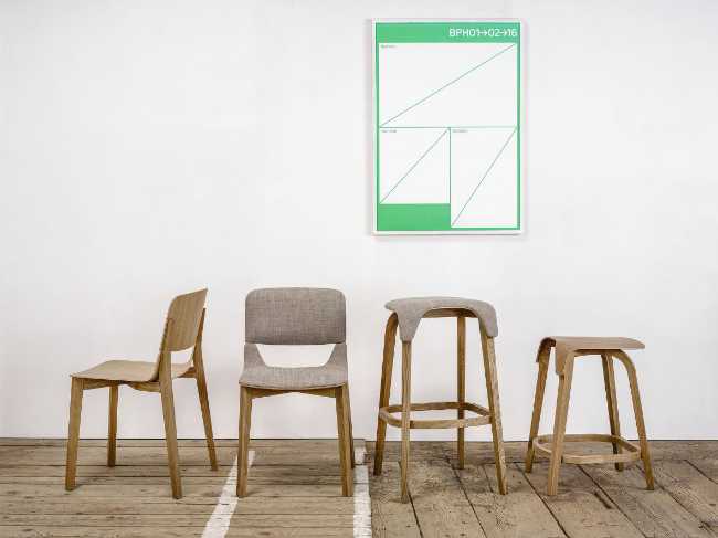 Sedute e sgabelli in legno ispirati alla natura