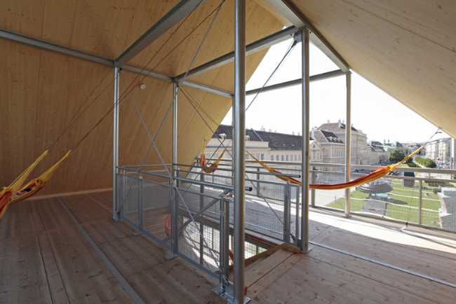 Struttura in legno e acciaio